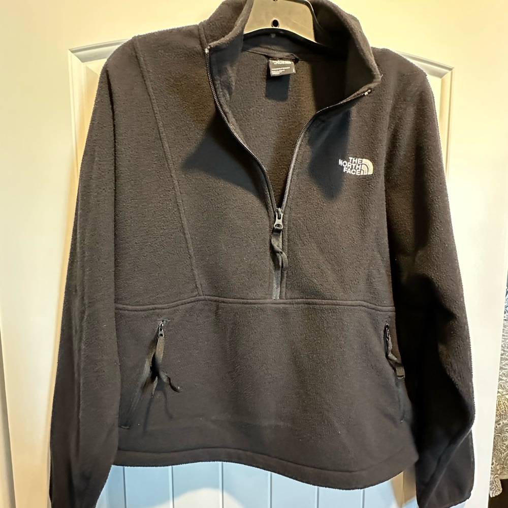 North Face crop fleece sweater size L